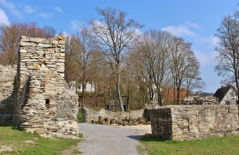 Burgruine Ringelstein, Germany